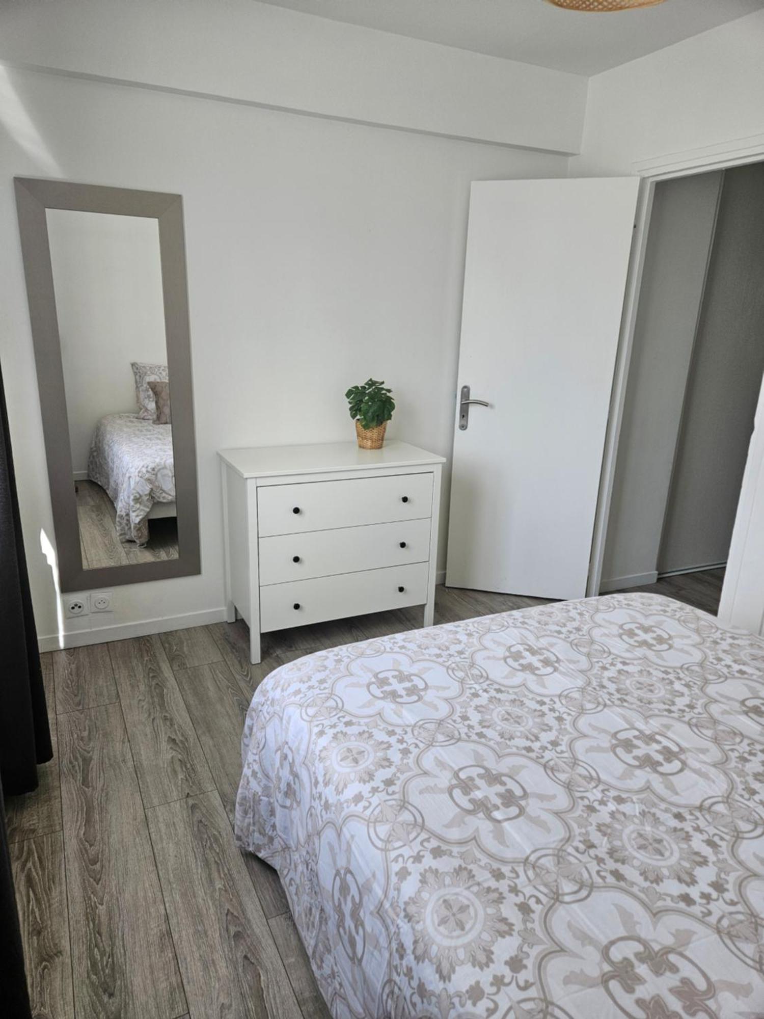 Appartement Lumineux Stade De France サン＝ドニ エクステリア 写真